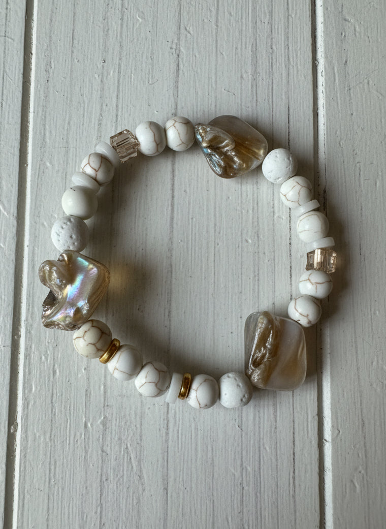 Howlite Shell -bracelet