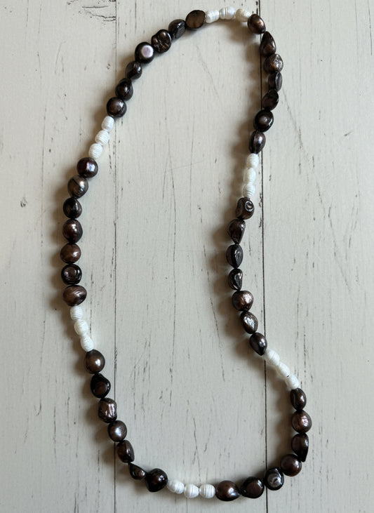 Freshwater Shell -necklace