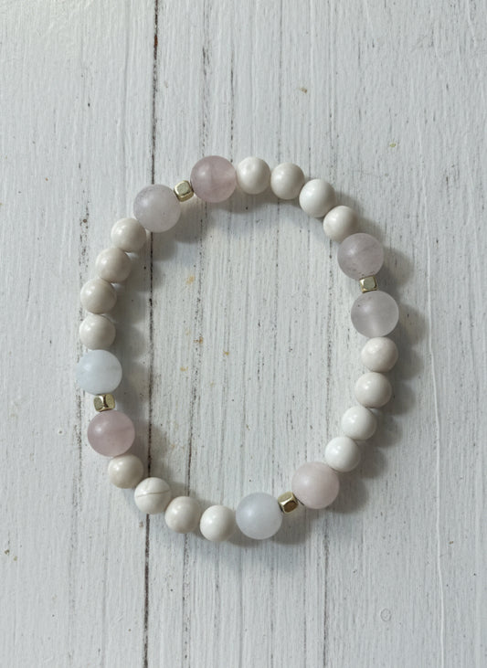 Howlite Moon Stone -bracelet