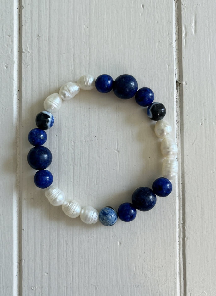 Lapis Freshwater Pearl -bracelet